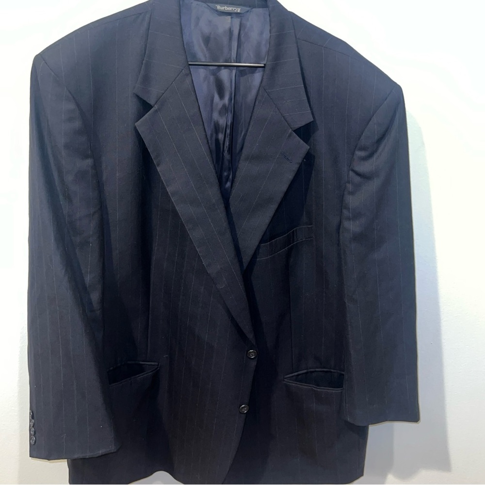 VTG  Burberry Men’s 59 L blazer 2 Button blk Pinstripe 100 % wool Sport Coat